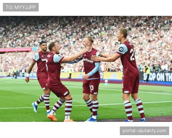 弗赖堡欧联杯8强战首回合获胜，队史欧战最佳战绩